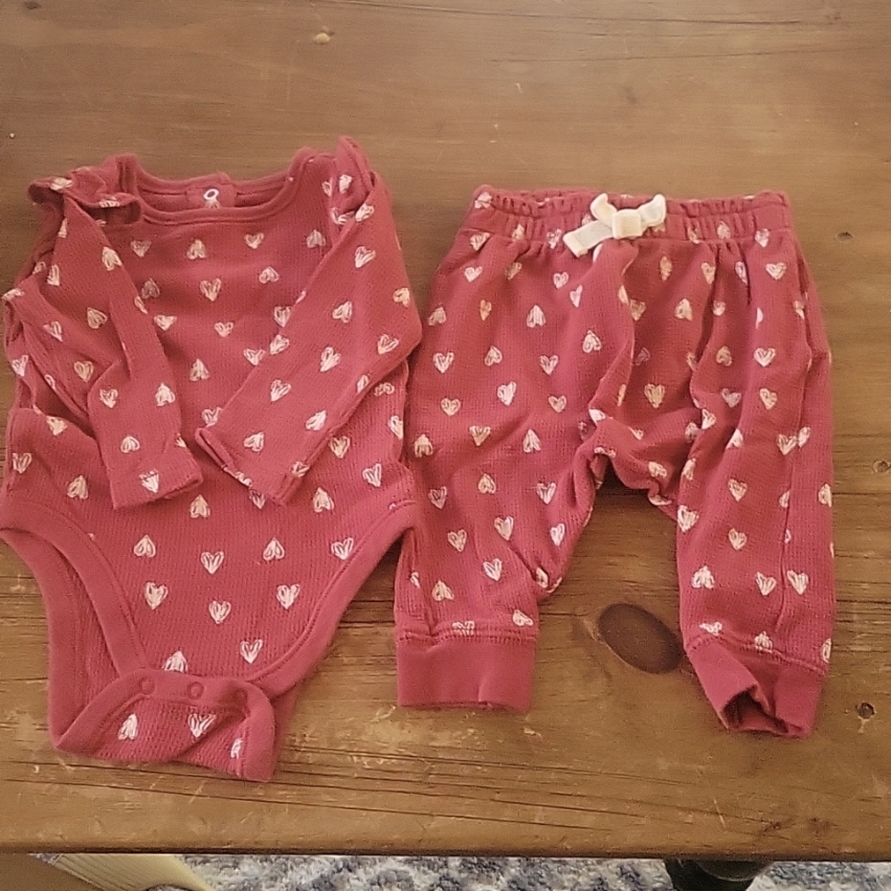 Old Navy Valentine's Set sz 3-6m